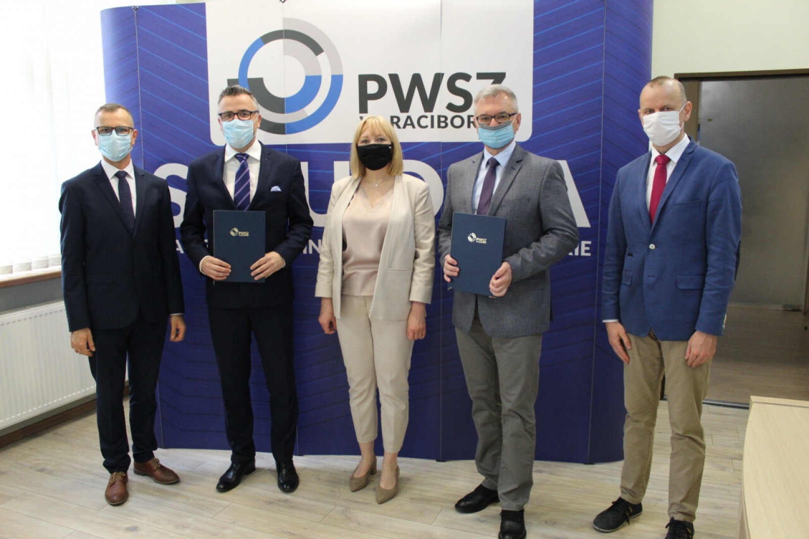 Zdjęcie w galerii na portalu naszwodzislaw.com: PWSZ podpisała umowę o współpracy z raciborskim Ekonomikiem wiadomości z regionu