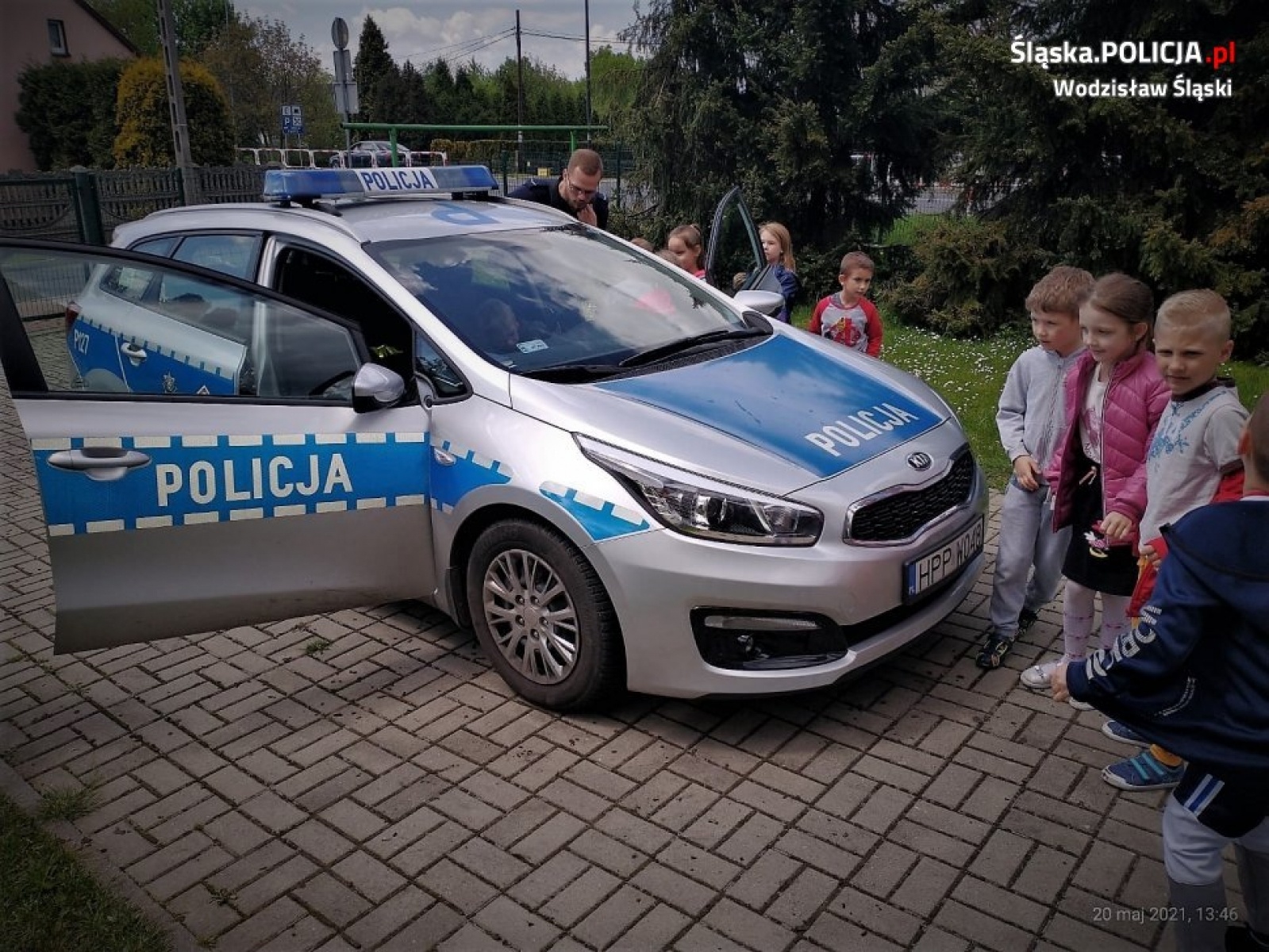 Zdjęcie w galerii na portalu naszwodzislaw.com: Wodzisławscy policjanci z wizytą u przedszkolaków wiadomości z regionu