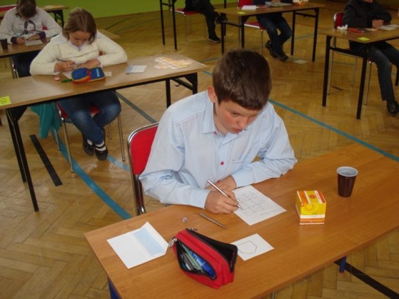 Zdjęcie w galerii na portalu naszwodzislaw.com: Bzik matematyczny wiadomości z regionu