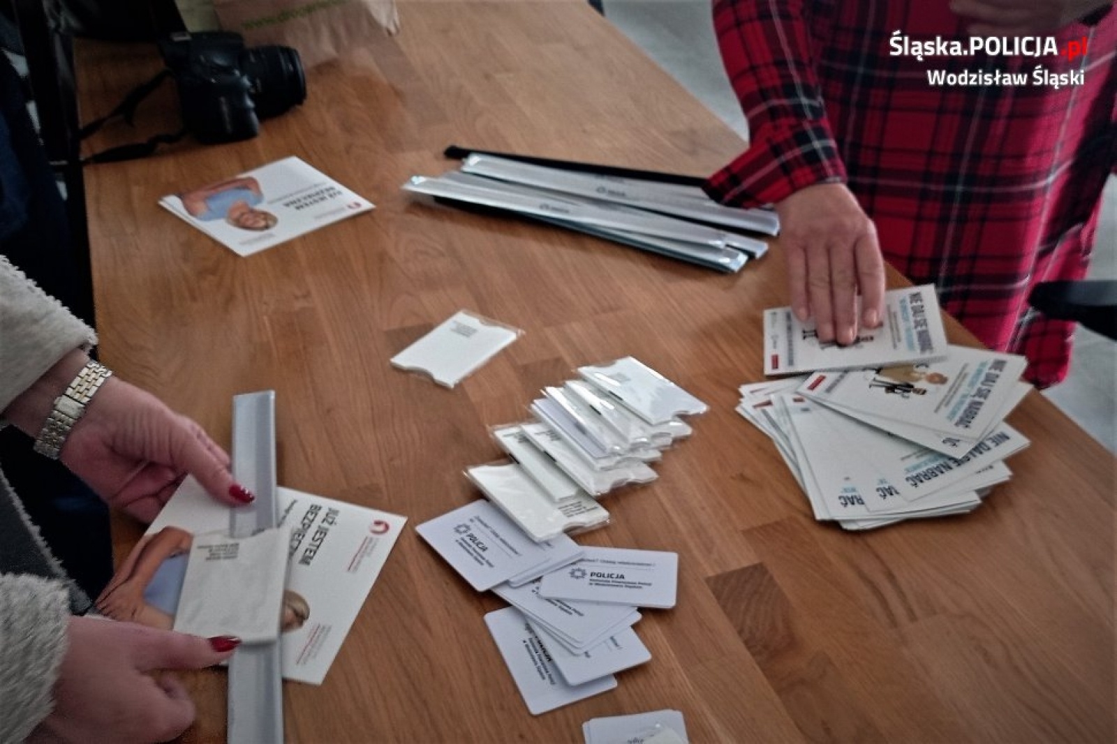 Zdjęcie w galerii na portalu naszwodzislaw.com: Policjanci spotkali się z seniorami. Rozmawiali o bezpieczeństwie wiadomości z regionu