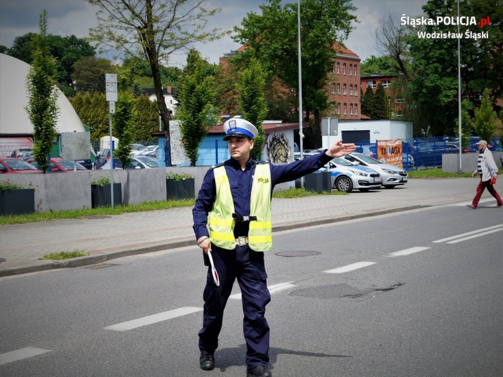 Zdjęcie w galerii na portalu naszwodzislaw.com: Nie piję. Prowadzę. Żyję. Nowa kampania wodzisławskich policjantów wiadomości z regionu