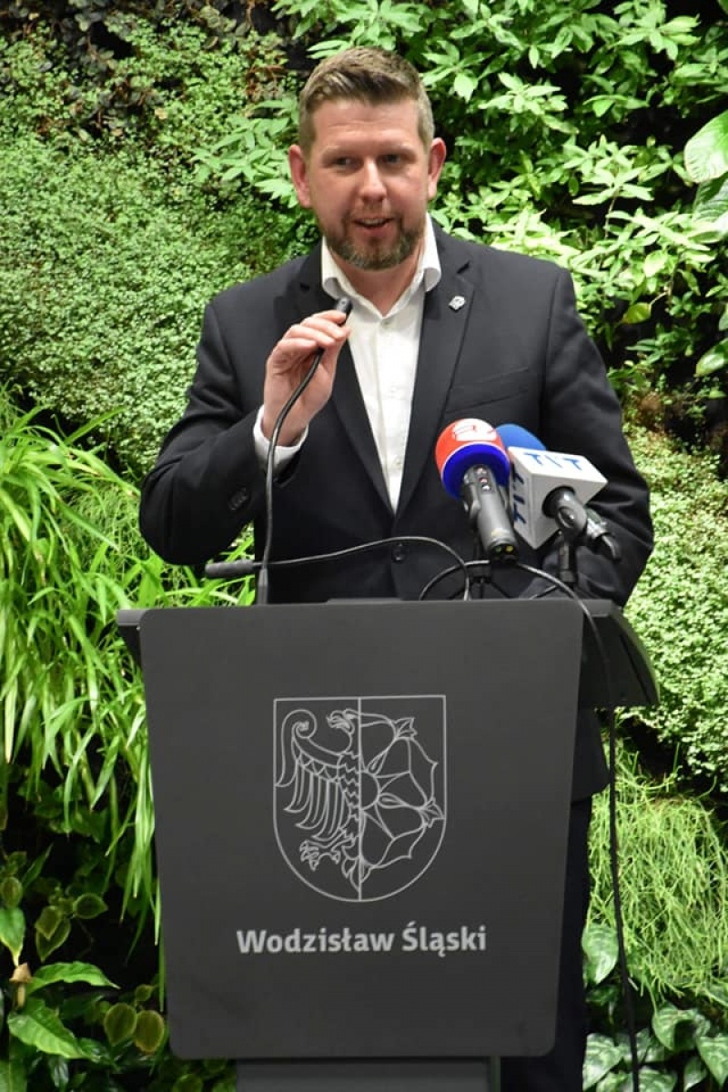 Zdjęcie w galerii na portalu naszwodzislaw.com: Rewelacyjny kwartał w Eko-Oknach. Spółka inwestuje w Wodzisławiu Śląskim [WIDEO] wiadomości z regionu