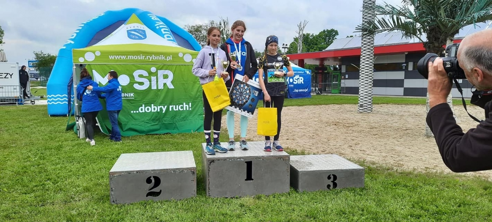 Zdjęcie w galerii na portalu naszwodzislaw.com: Biegi przełajowe. Sukcesy zawodniczek KS Ski Team Wodzisław wiadomości z regionu