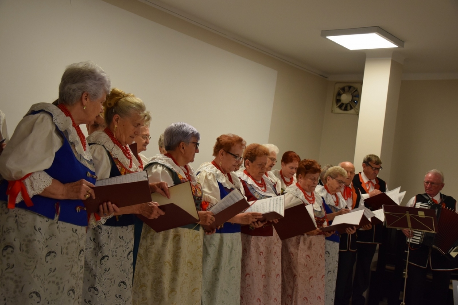 Zdjęcie w galerii na portalu naszwodzislaw.com: Zespół Mszanianka obchodził jubileusz 35-lecia wiadomości z regionu