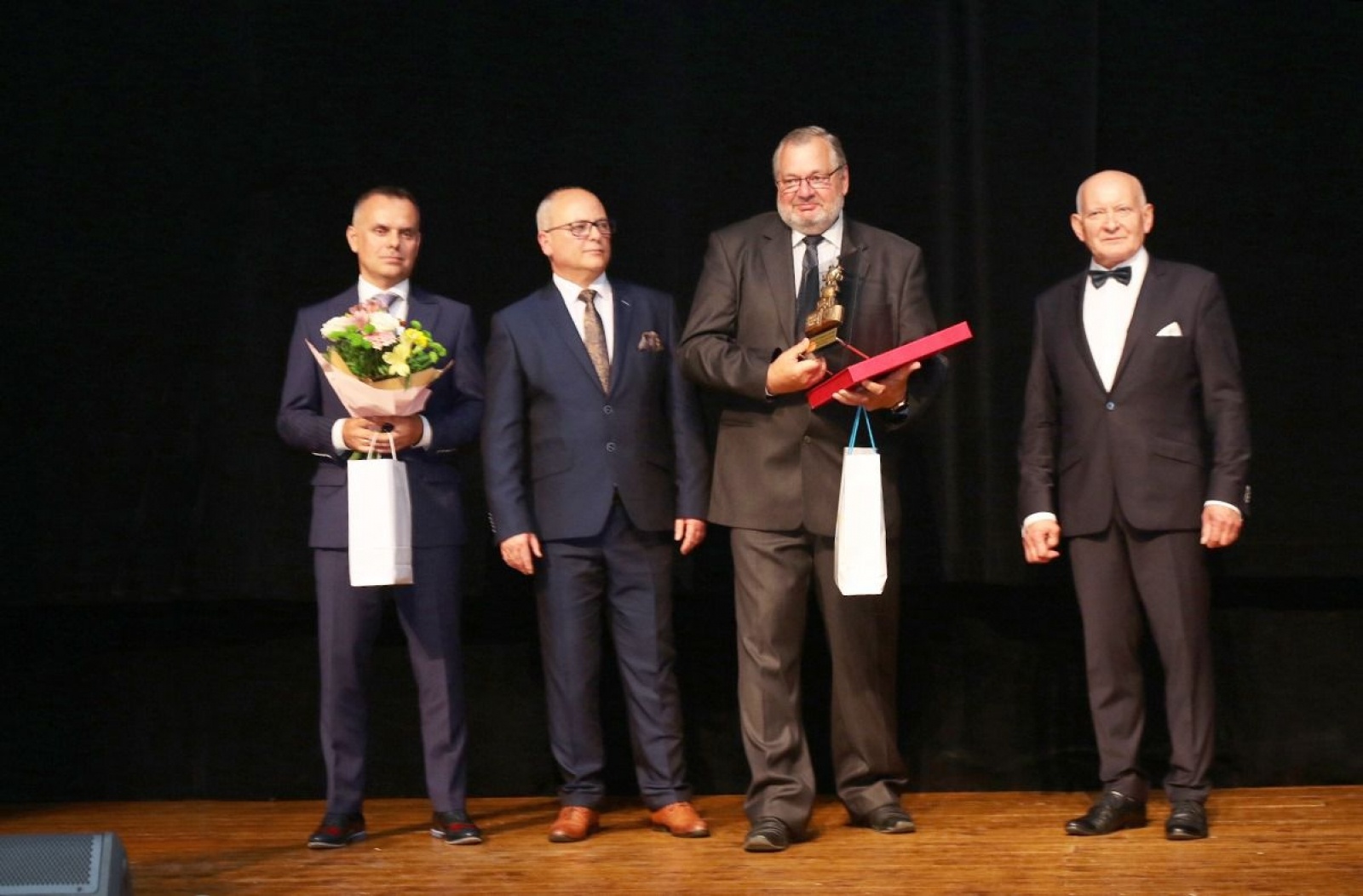 Zdjęcie w galerii na portalu naszwodzislaw.com: Poznaliśmy Powiatowych Liderów Przedsiębiorczości wiadomości z regionu