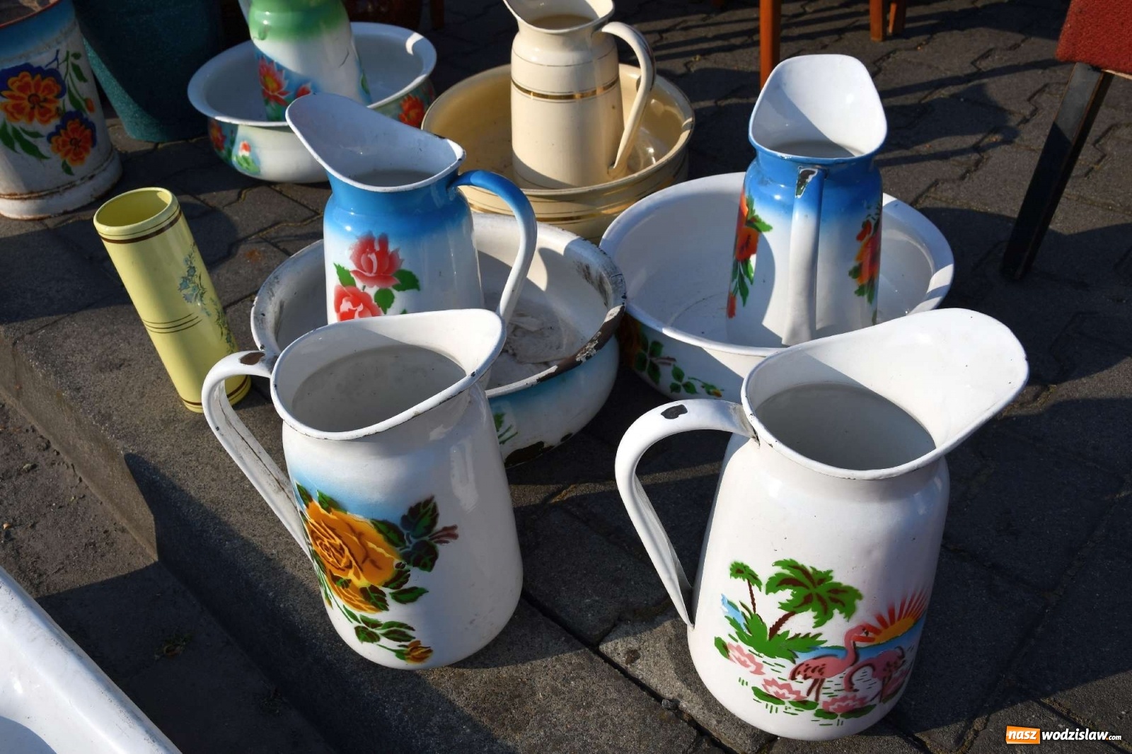 Zdjęcie w galerii na portalu naszwodzislaw.com: Jarmark w Chałupkach. Sprzedający nie zawiedli [WIDEO] wiadomości z regionu