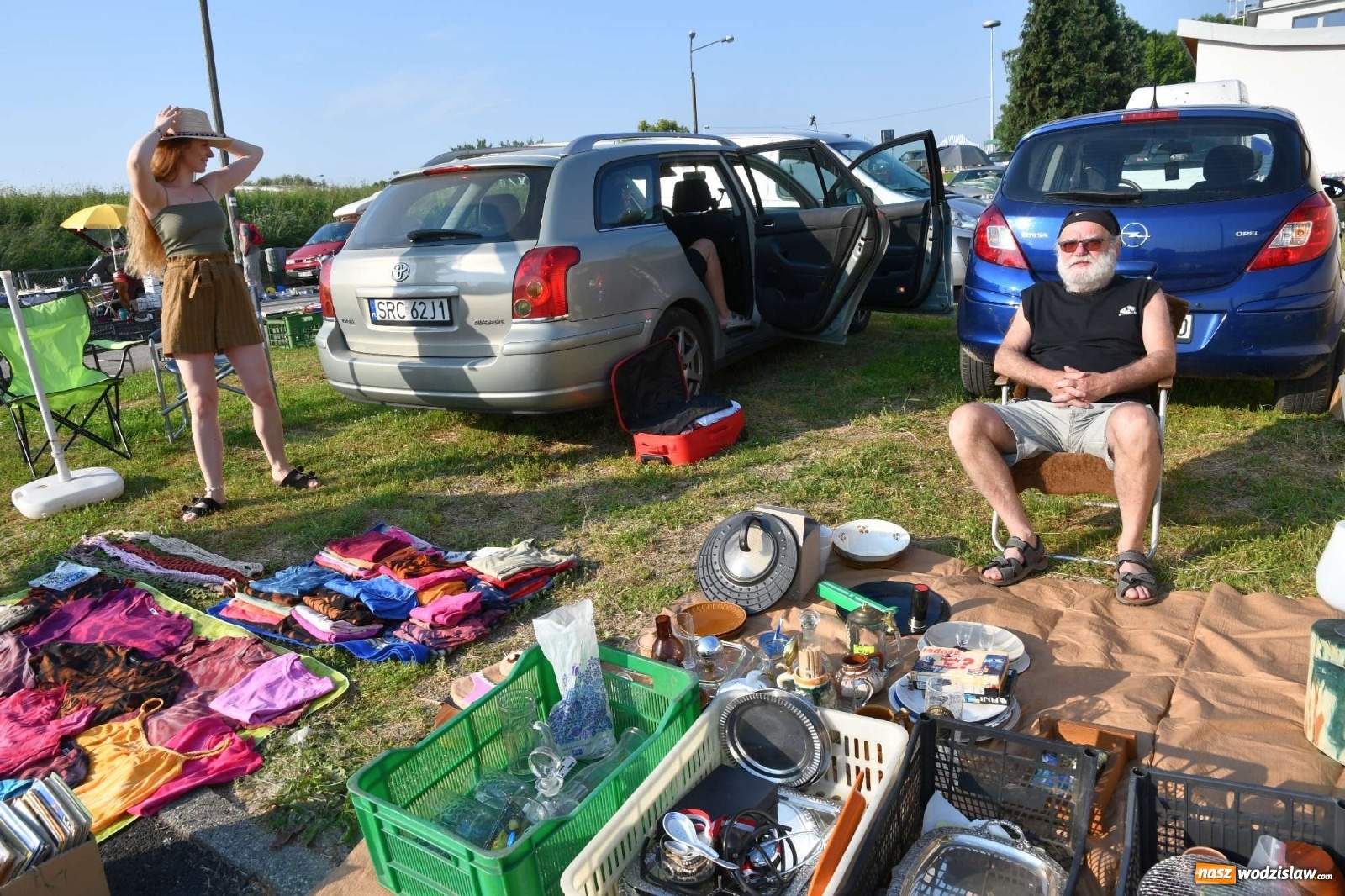 Zdjęcie w galerii na portalu naszwodzislaw.com: Jarmark w Chałupkach. Sprzedający nie zawiedli [WIDEO] wiadomości z regionu