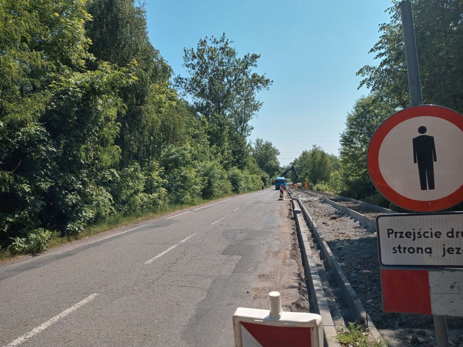 Zdjęcie w galerii na portalu naszwodzislaw.com: Na Kraszewskiego w Pszowie bezpieczniej wiadomości z regionu