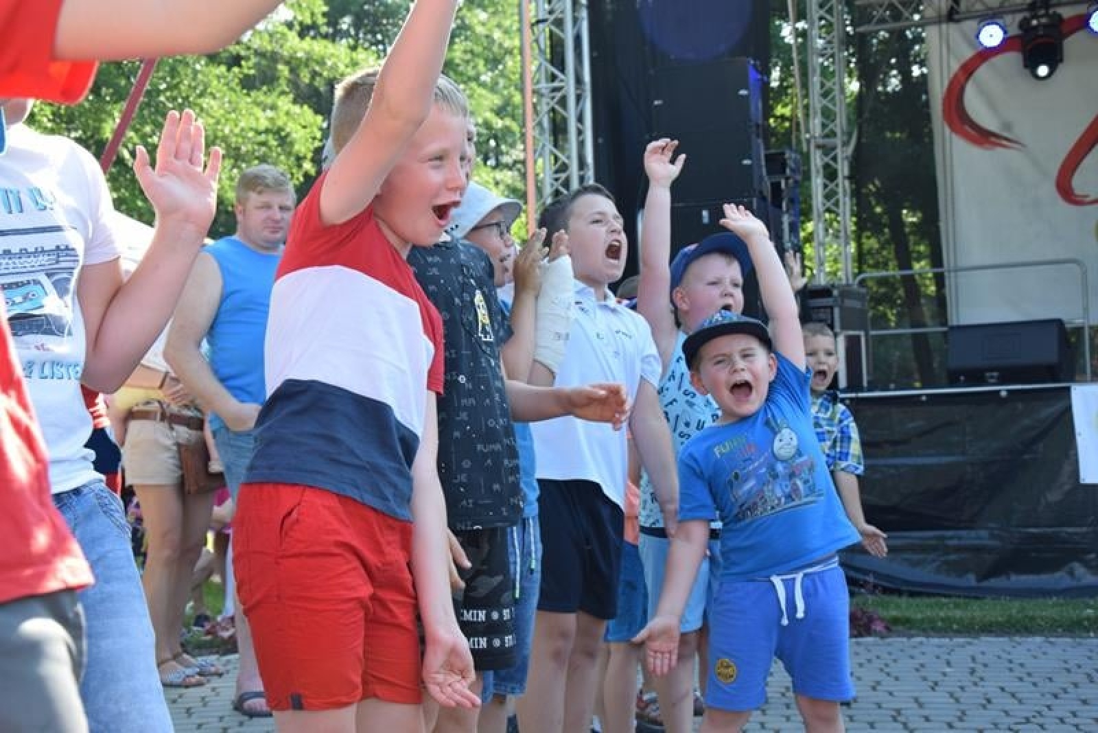 Zdjęcie w galerii na portalu naszwodzislaw.com: Wejściówka do Lata. Mszański GOKiR zainaugurował sezon imprez plenerowych [FOTO] wiadomości z regionu