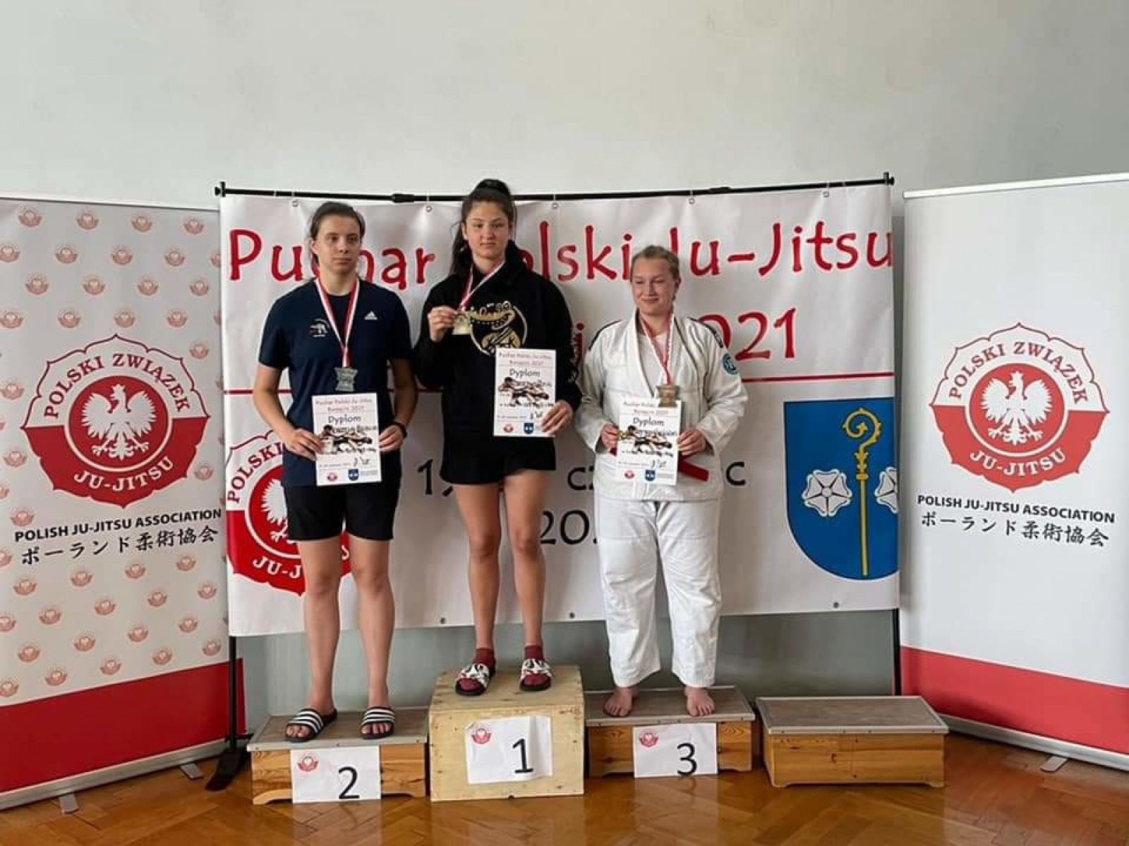 Zdjęcie w galerii na portalu naszwodzislaw.com: Kolejne medale dla Akademii Sportowej Top Team wiadomości z regionu