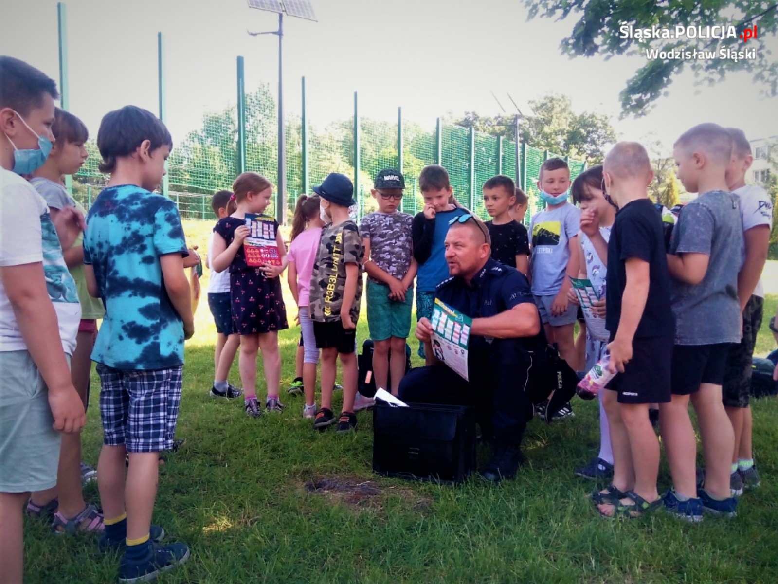 Zdjęcie w galerii na portalu naszwodzislaw.com: Dzielnicowi rozmawiali o bezpieczeństwie wiadomości z regionu