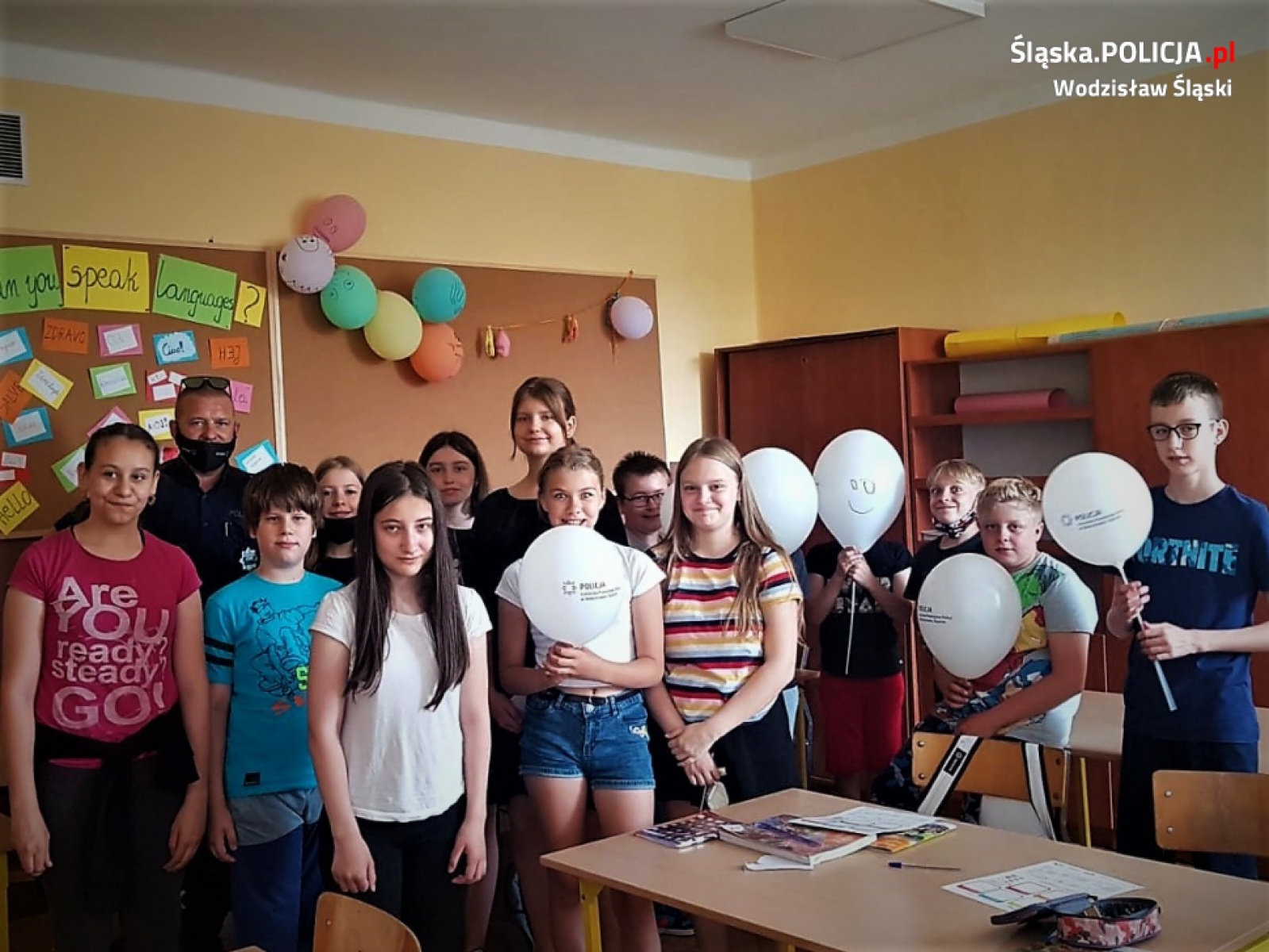 Zdjęcie w galerii na portalu naszwodzislaw.com: Dzielnicowi rozmawiali o bezpieczeństwie wiadomości z regionu