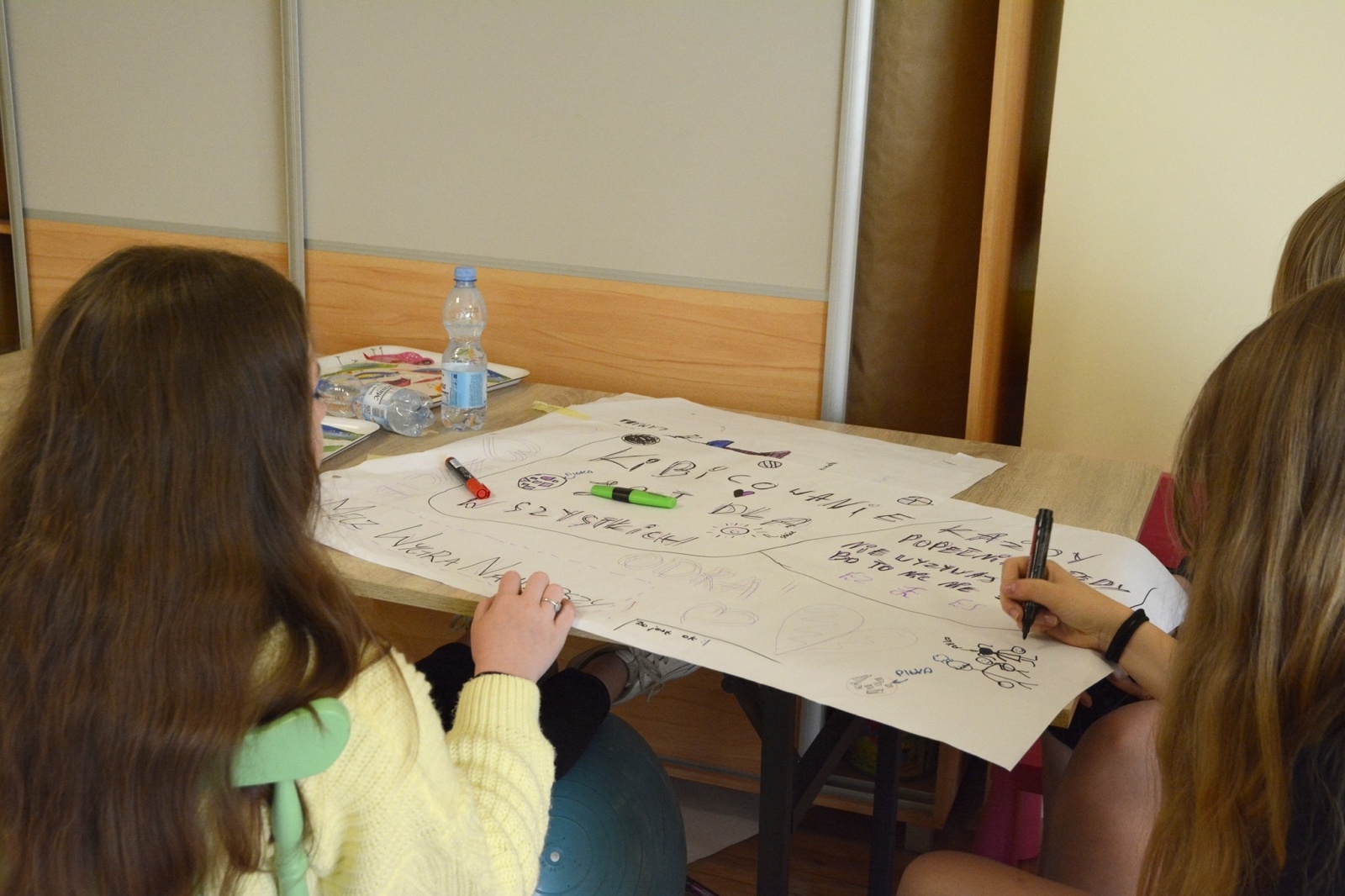 Zdjęcie w galerii na portalu naszwodzislaw.com: Kibicowanie bez hejtu. Warsztaty w WCK wiadomości z regionu