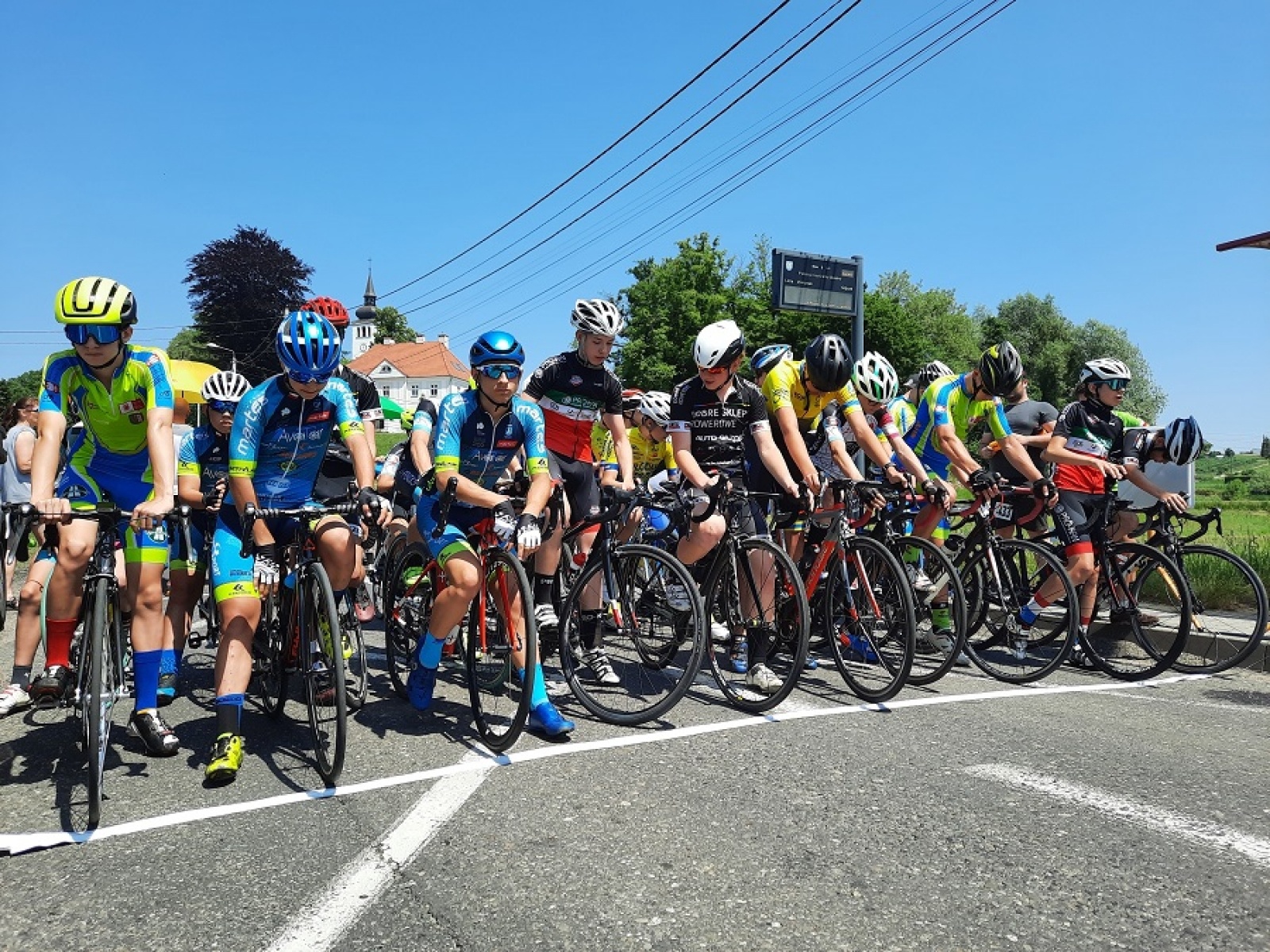 Zdjęcie w galerii na portalu naszwodzislaw.com: Kolarski weekend w Gminie Mszana wiadomości z regionu