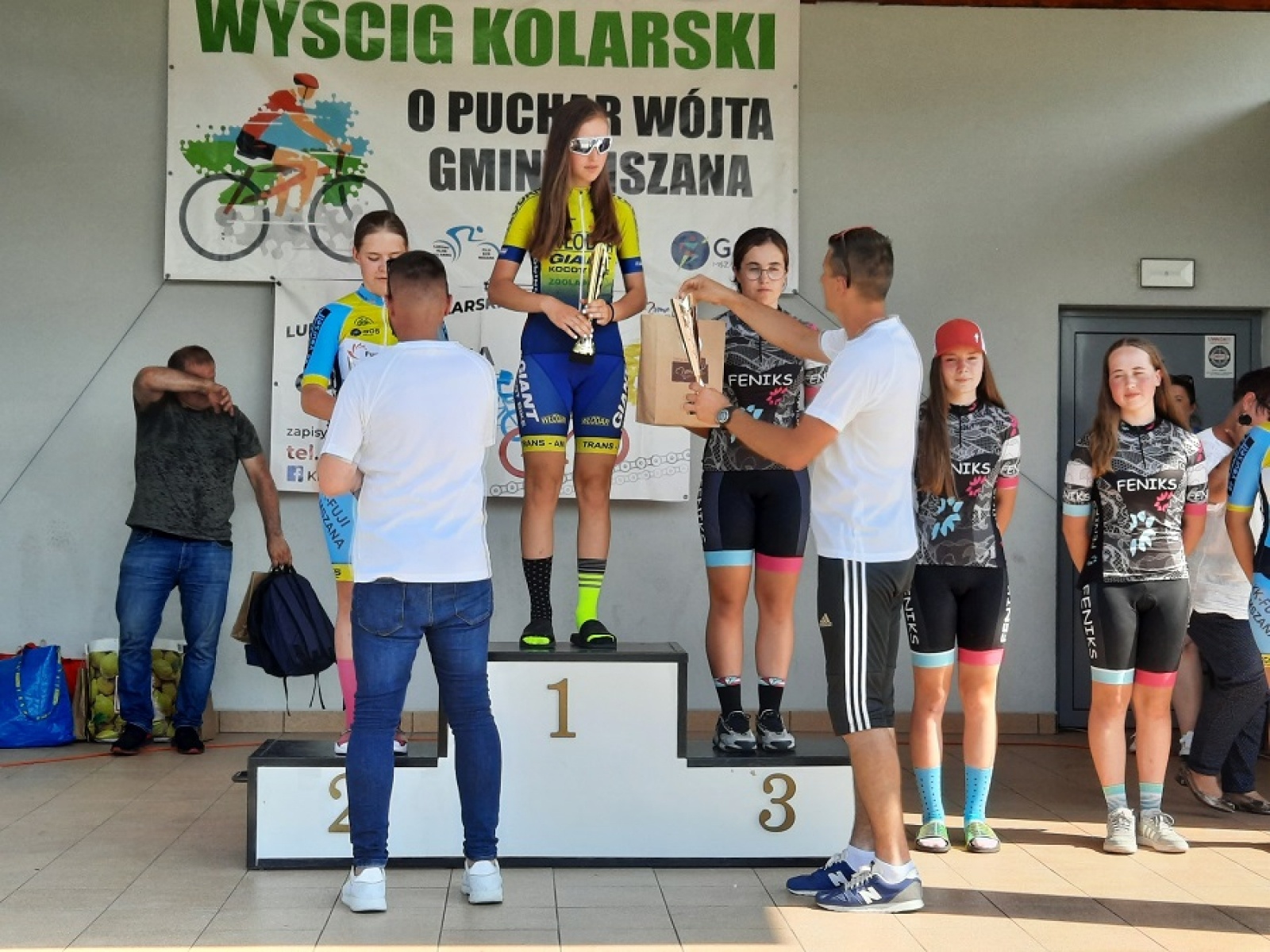 Zdjęcie w galerii na portalu naszwodzislaw.com: Kolarski weekend w Gminie Mszana wiadomości z regionu