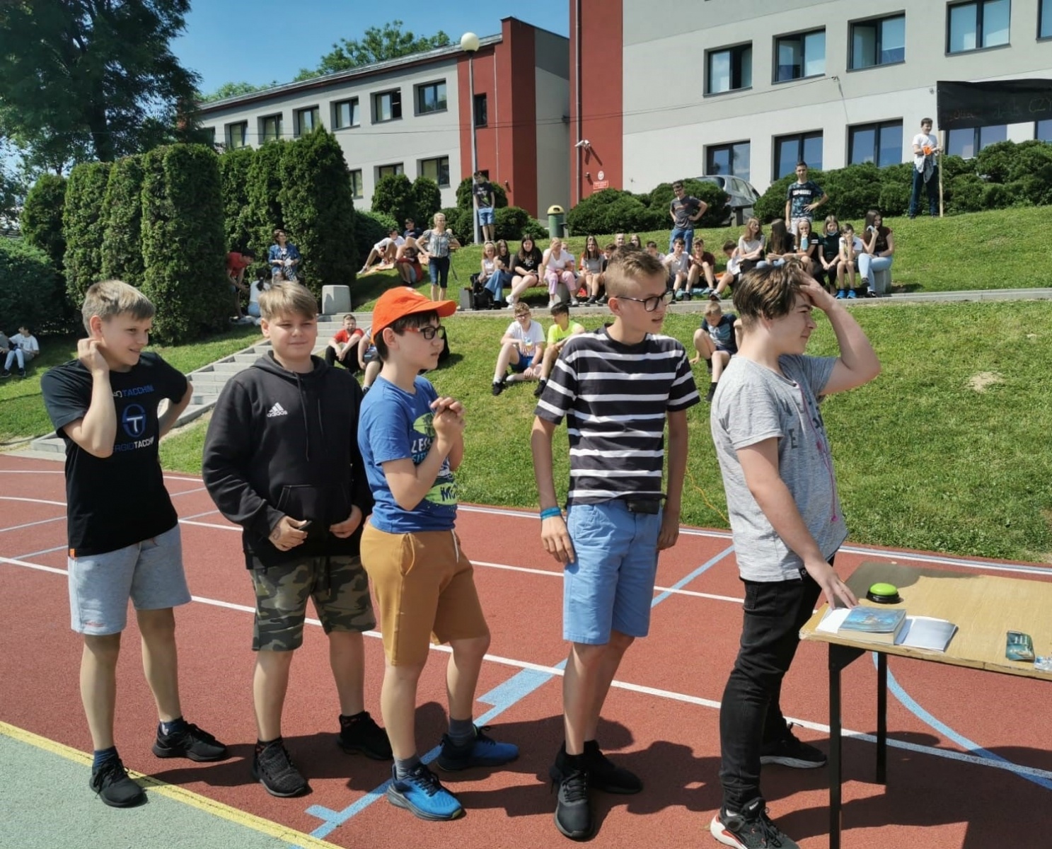 Zdjęcie w galerii na portalu naszwodzislaw.com: Nie mam doła, pomagała mi szkoła [FOTO] wiadomości z regionu