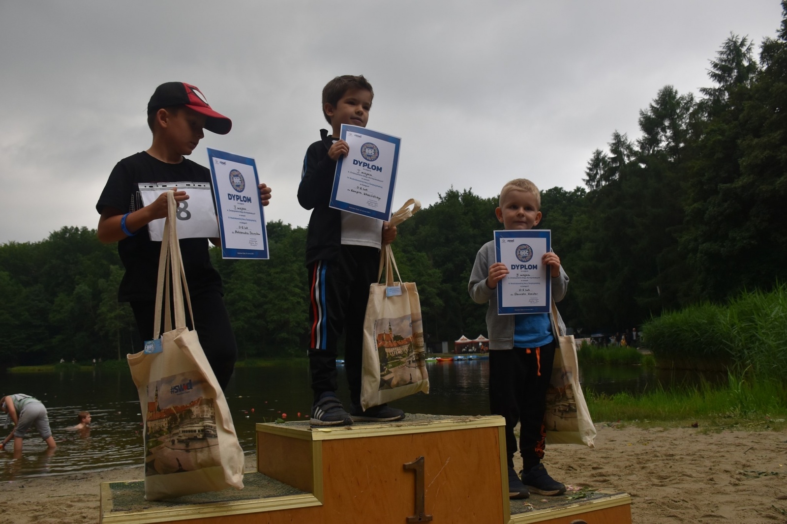 Zdjęcie w galerii na portalu naszwodzislaw.com: IV Wodzisławska Noc Świętojańska za nami [FOTO] wiadomości z regionu