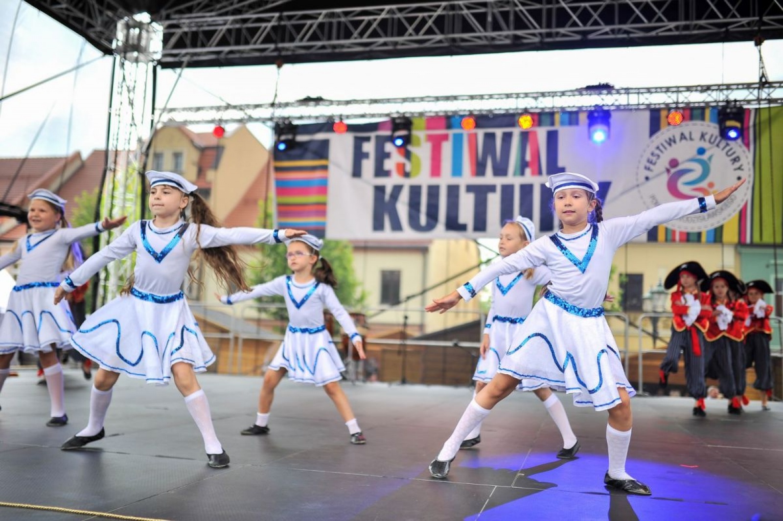 Zdjęcie w galerii na portalu naszwodzislaw.com: Za nami dwa dni festiwalowej zabawy! [FOTO] wiadomości z regionu