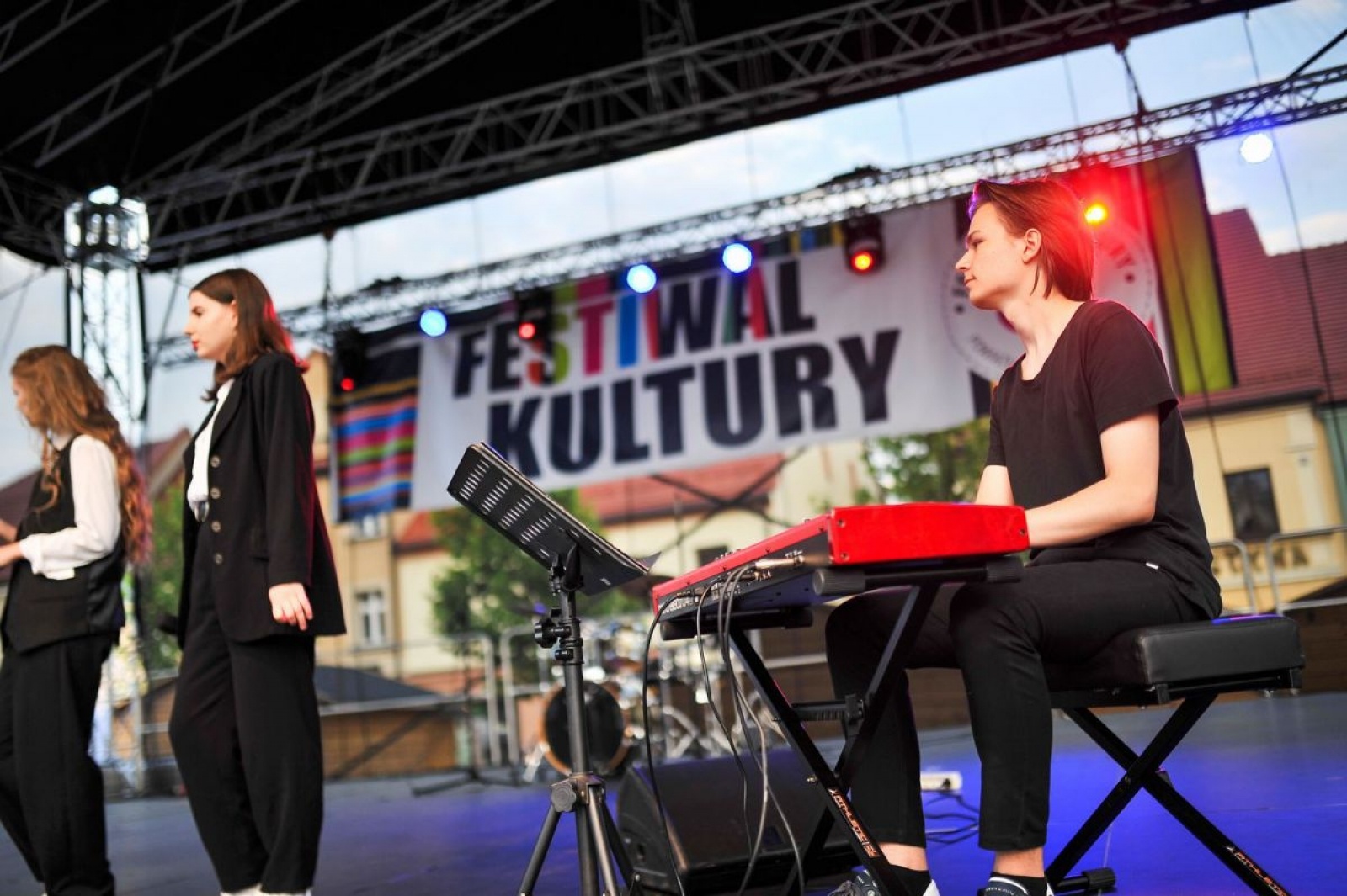 Zdjęcie w galerii na portalu naszwodzislaw.com: Za nami dwa dni festiwalowej zabawy! [FOTO] wiadomości z regionu