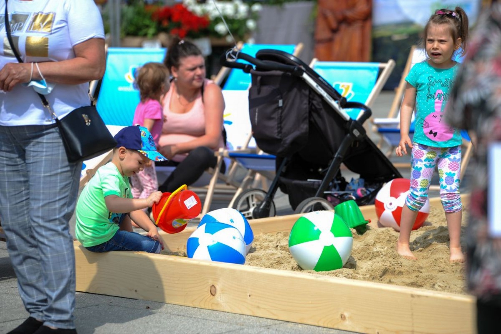 Zdjęcie w galerii na portalu naszwodzislaw.com: Za nami dwa dni festiwalowej zabawy! [FOTO] wiadomości z regionu