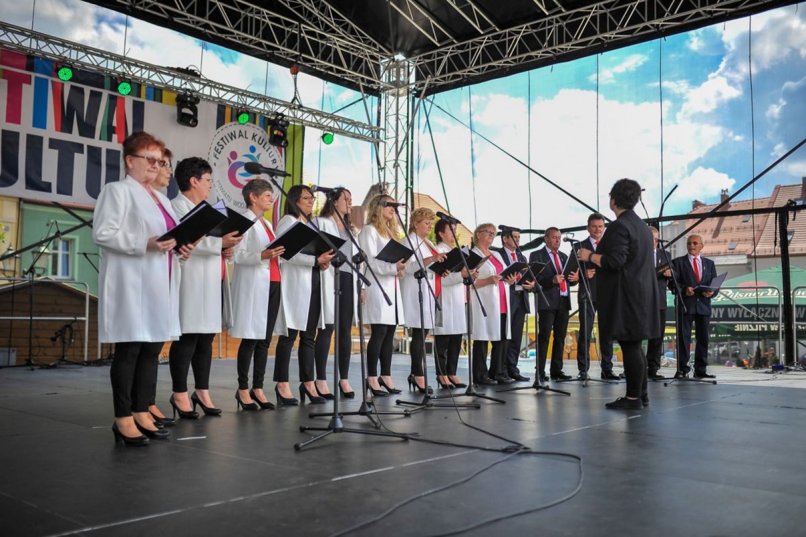 Zdjęcie w galerii na portalu naszwodzislaw.com: Za nami dwa dni festiwalowej zabawy! [FOTO] wiadomości z regionu