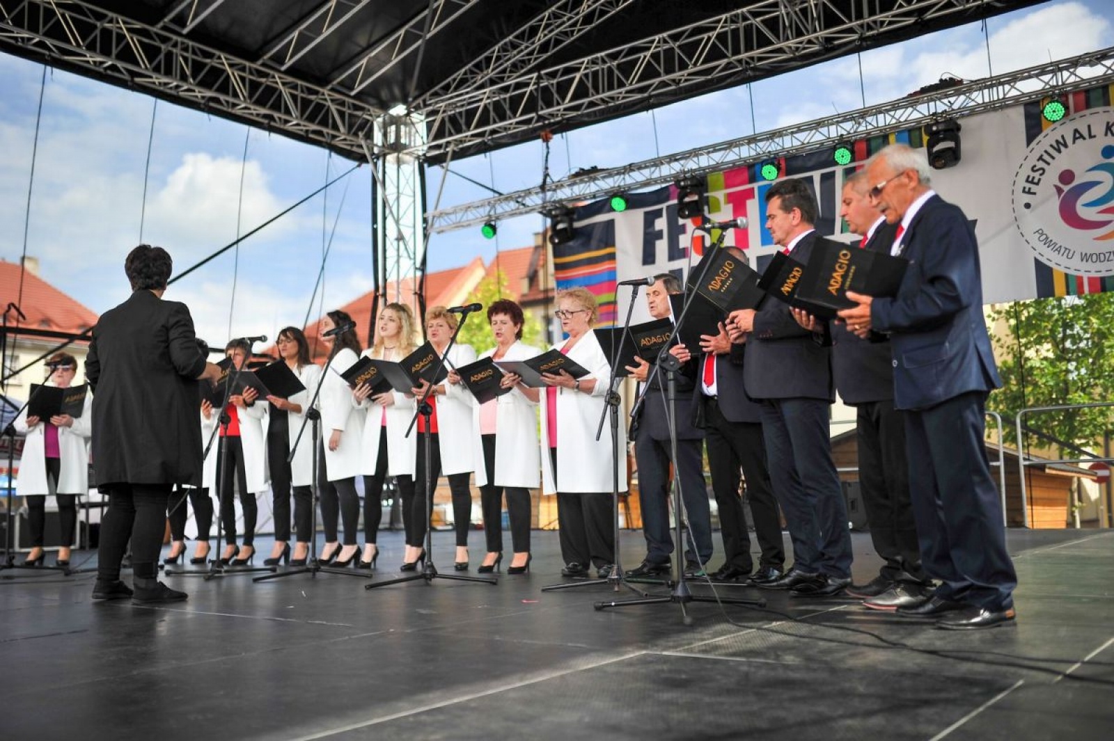 Zdjęcie w galerii na portalu naszwodzislaw.com: Za nami dwa dni festiwalowej zabawy! [FOTO] wiadomości z regionu