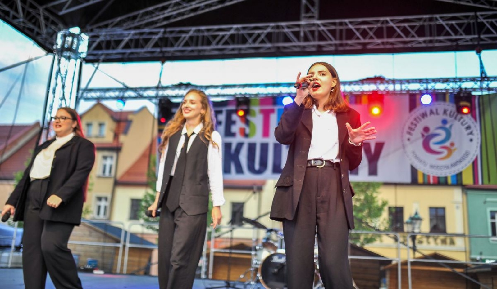 Zdjęcie w galerii na portalu naszwodzislaw.com: Za nami dwa dni festiwalowej zabawy! [FOTO] wiadomości z regionu