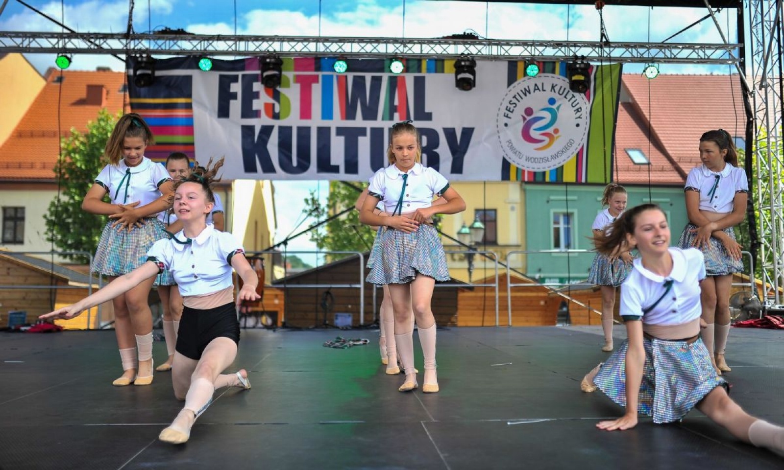 Zdjęcie w galerii na portalu naszwodzislaw.com: Za nami dwa dni festiwalowej zabawy! [FOTO] wiadomości z regionu