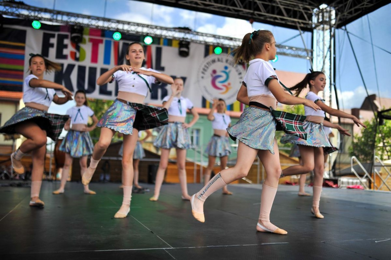 Zdjęcie w galerii na portalu naszwodzislaw.com: Za nami dwa dni festiwalowej zabawy! [FOTO] wiadomości z regionu