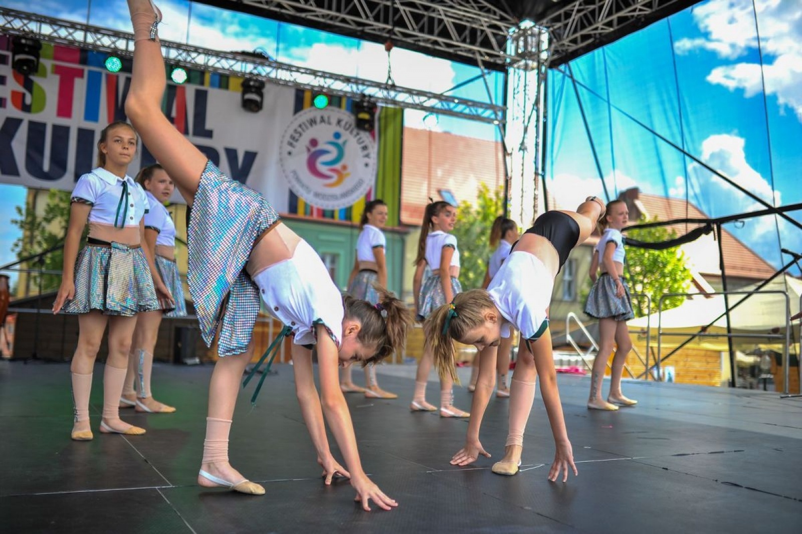 Zdjęcie w galerii na portalu naszwodzislaw.com: Za nami dwa dni festiwalowej zabawy! [FOTO] wiadomości z regionu