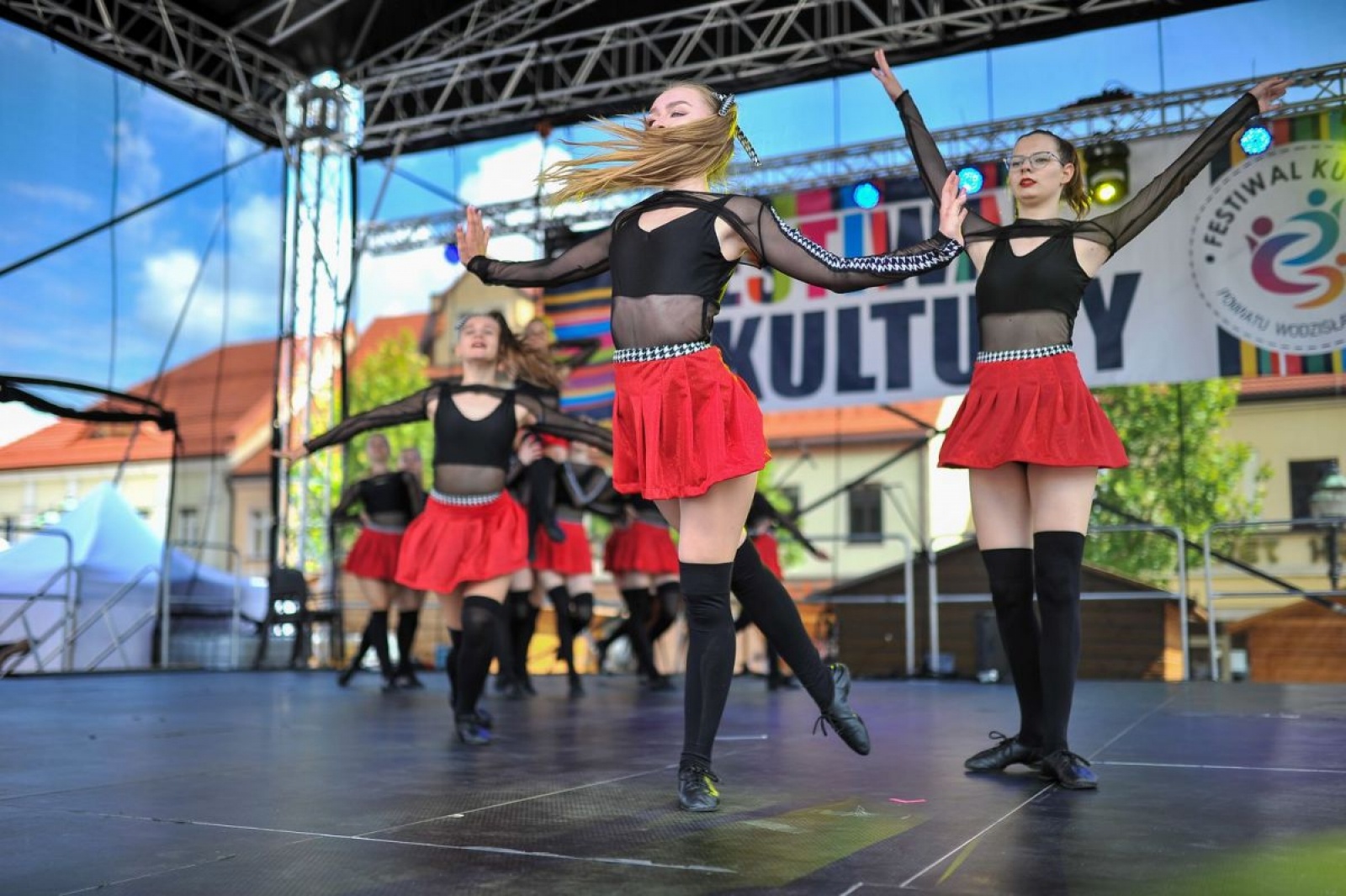 Zdjęcie w galerii na portalu naszwodzislaw.com: Za nami dwa dni festiwalowej zabawy! [FOTO] wiadomości z regionu