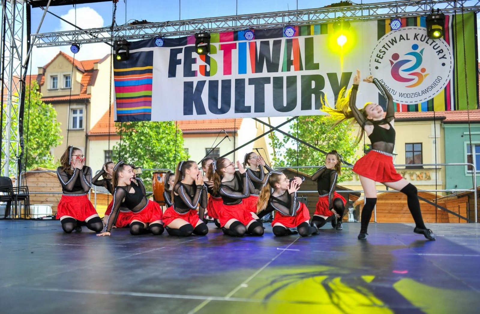 Zdjęcie w galerii na portalu naszwodzislaw.com: Za nami dwa dni festiwalowej zabawy! [FOTO] wiadomości z regionu