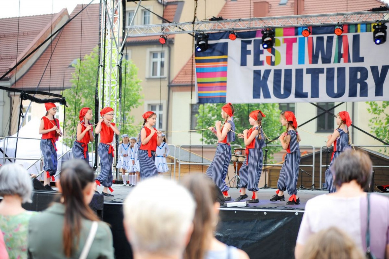 Zdjęcie w galerii na portalu naszwodzislaw.com: Za nami dwa dni festiwalowej zabawy! [FOTO] wiadomości z regionu