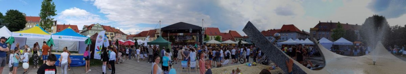 Zdjęcie w galerii na portalu naszwodzislaw.com: Za nami dwa dni festiwalowej zabawy! [FOTO] wiadomości z regionu