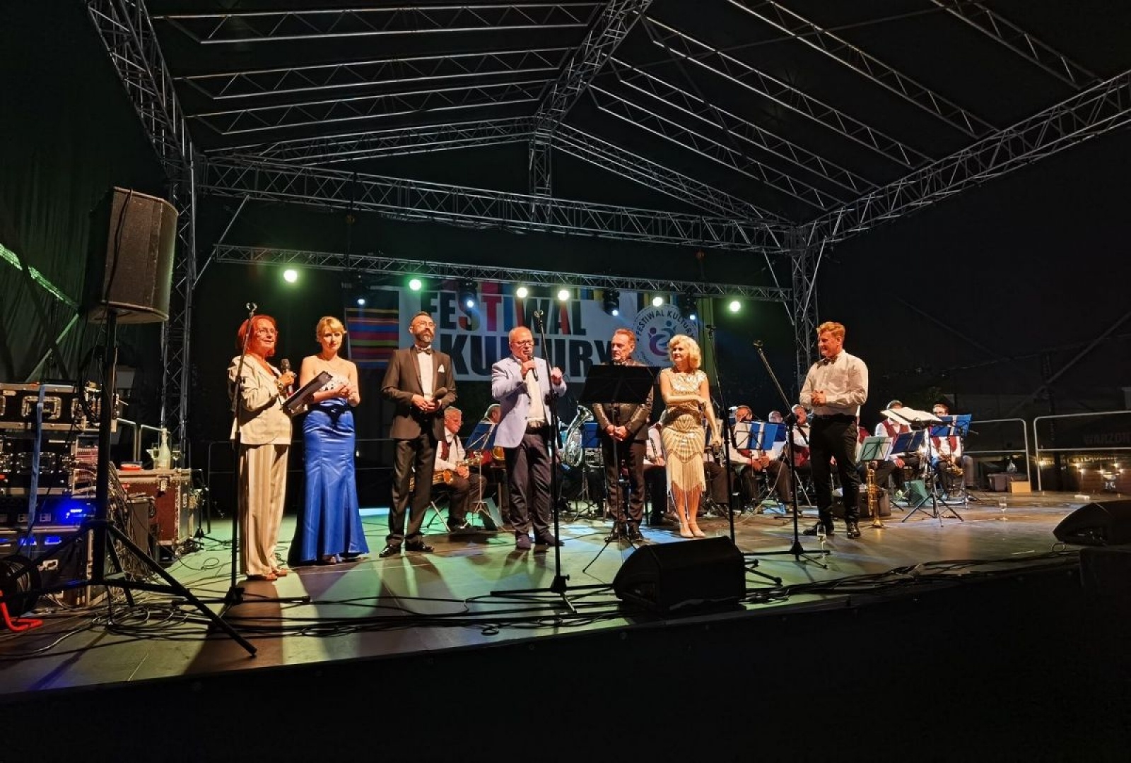 Zdjęcie w galerii na portalu naszwodzislaw.com: Za nami dwa dni festiwalowej zabawy! [FOTO] wiadomości z regionu