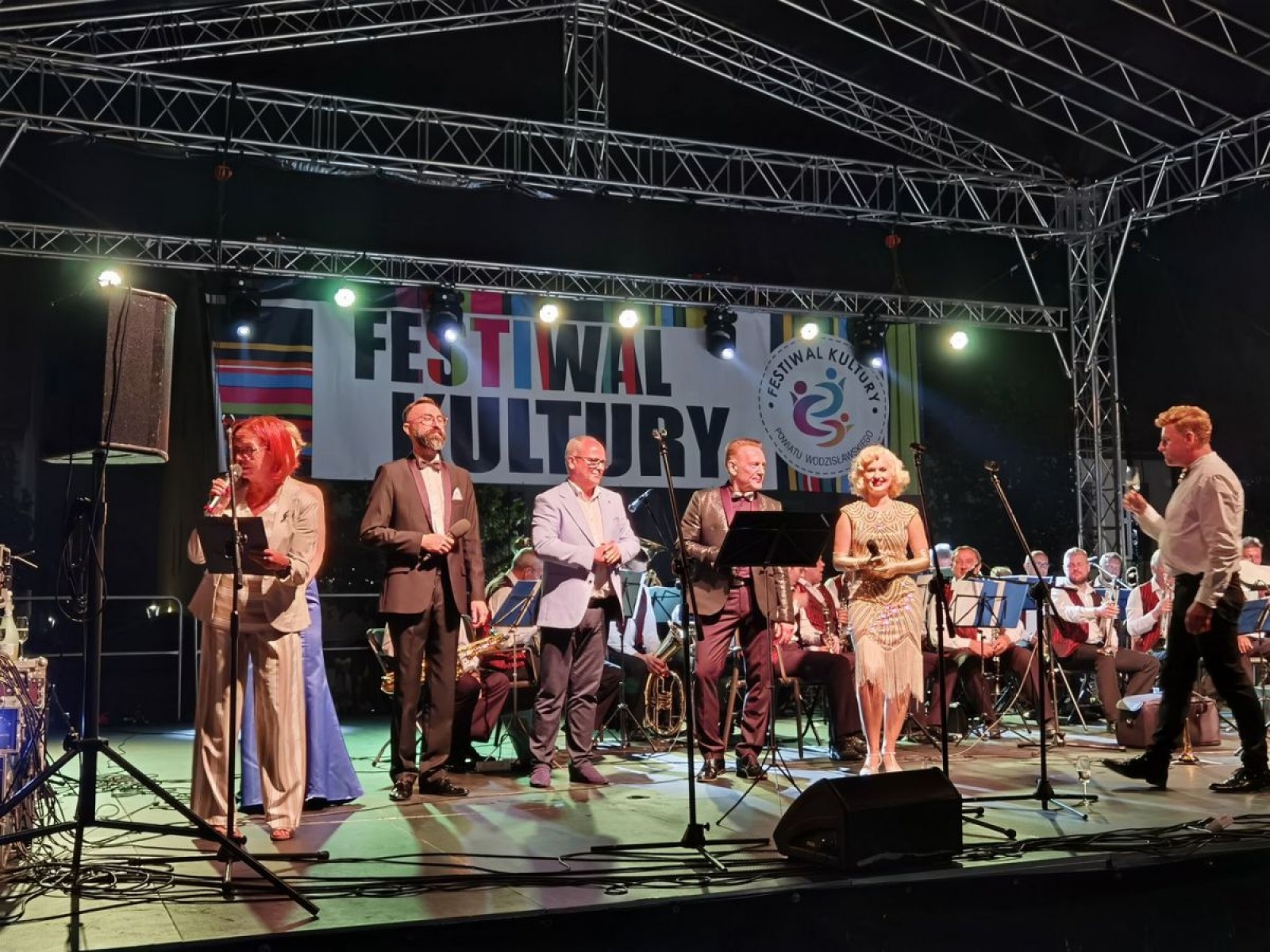 Zdjęcie w galerii na portalu naszwodzislaw.com: Za nami dwa dni festiwalowej zabawy! [FOTO] wiadomości z regionu