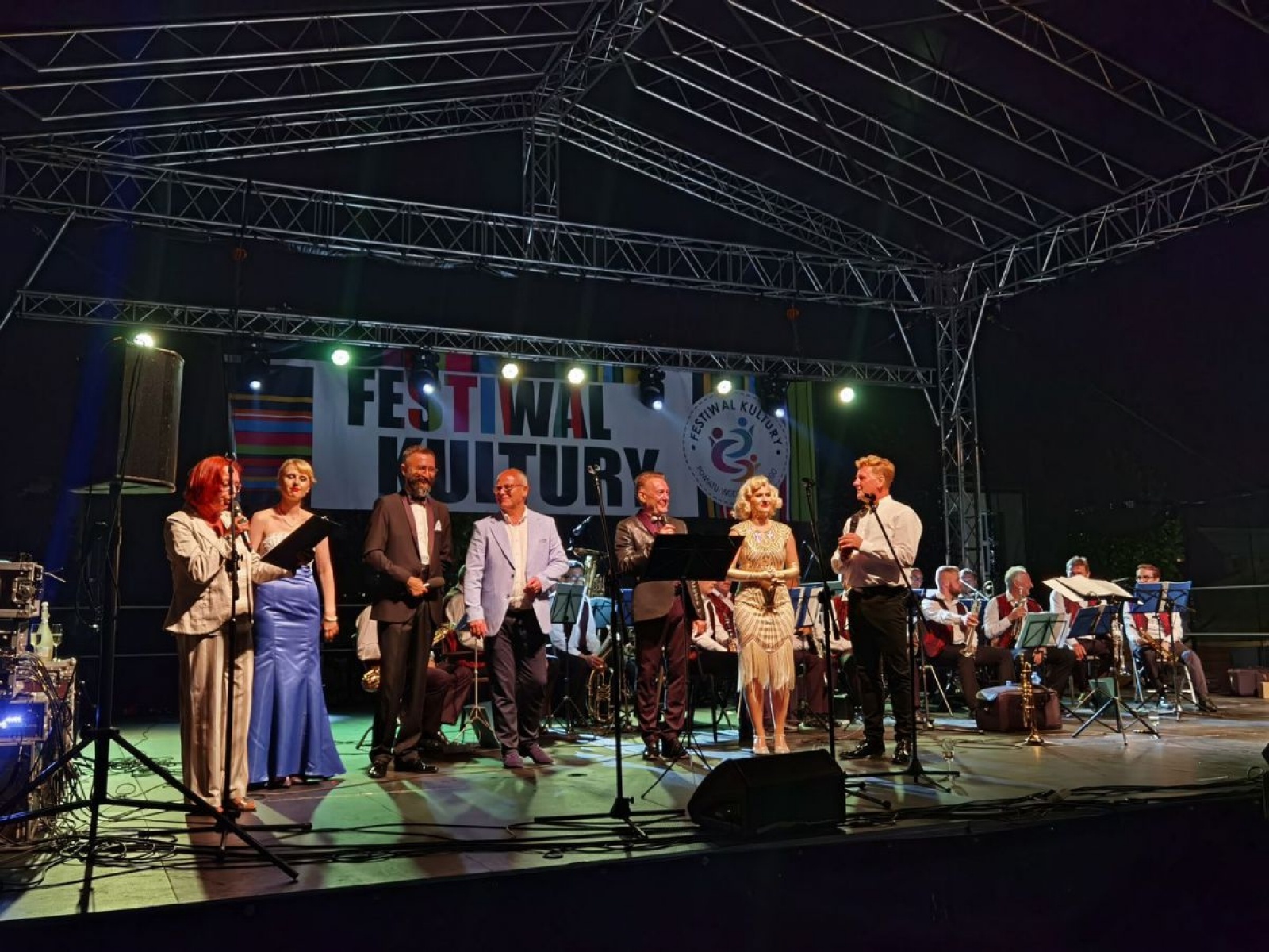 Zdjęcie w galerii na portalu naszwodzislaw.com: Za nami dwa dni festiwalowej zabawy! [FOTO] wiadomości z regionu