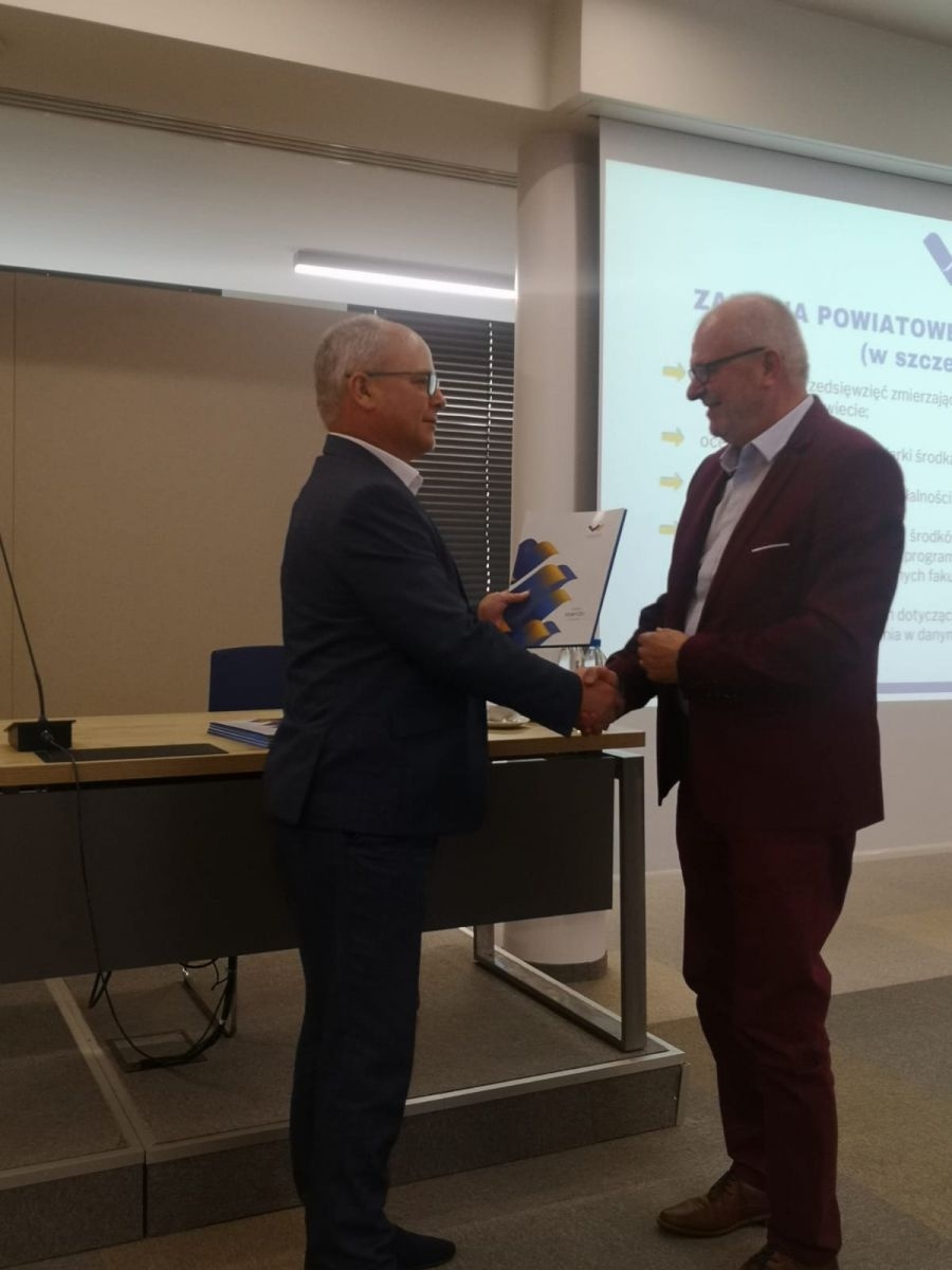 Zdjęcie w galerii na portalu naszwodzislaw.com: Powiat ma nową radę rynku pracy wiadomości z regionu