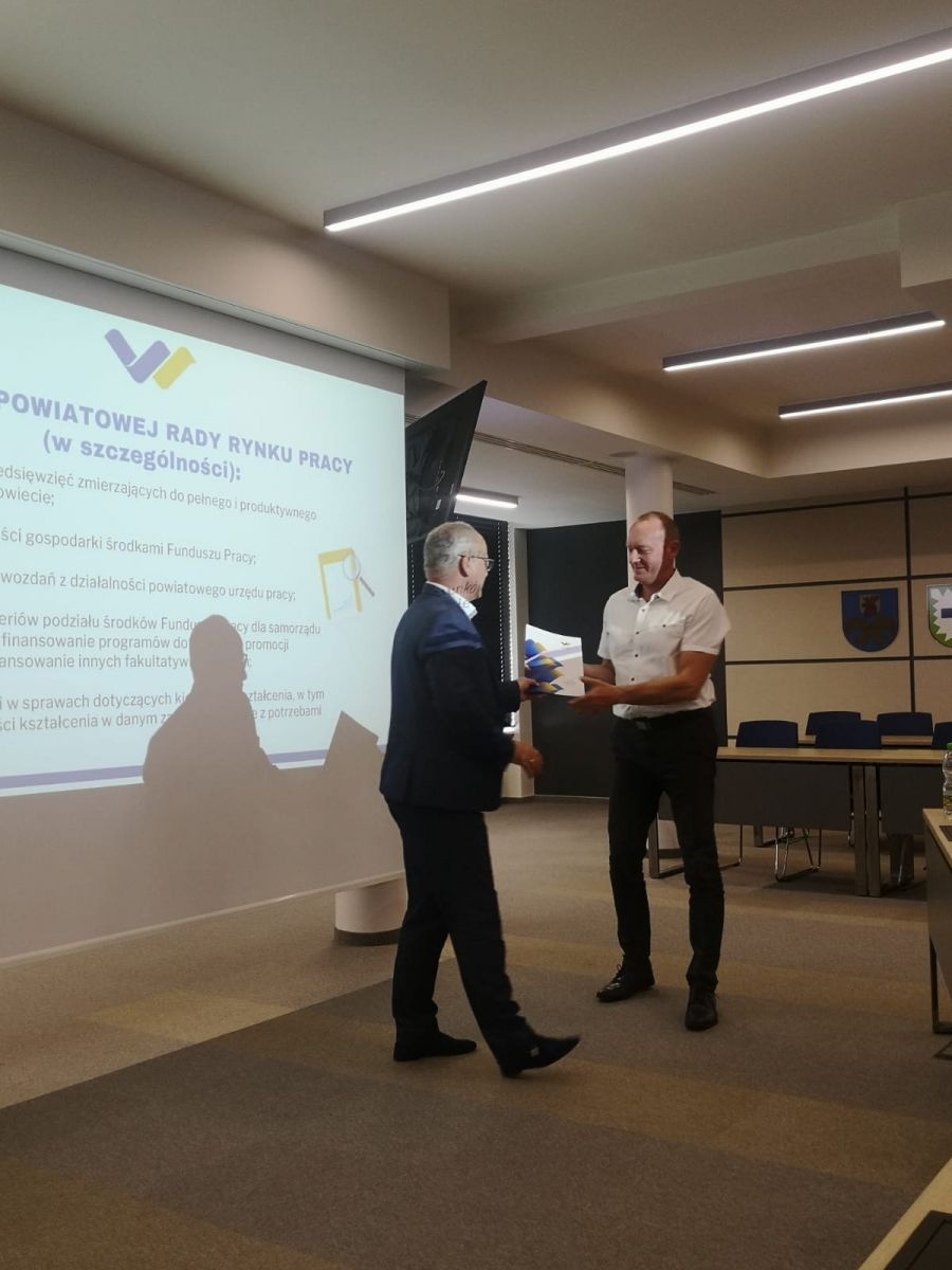 Zdjęcie w galerii na portalu naszwodzislaw.com: Powiat ma nową radę rynku pracy wiadomości z regionu