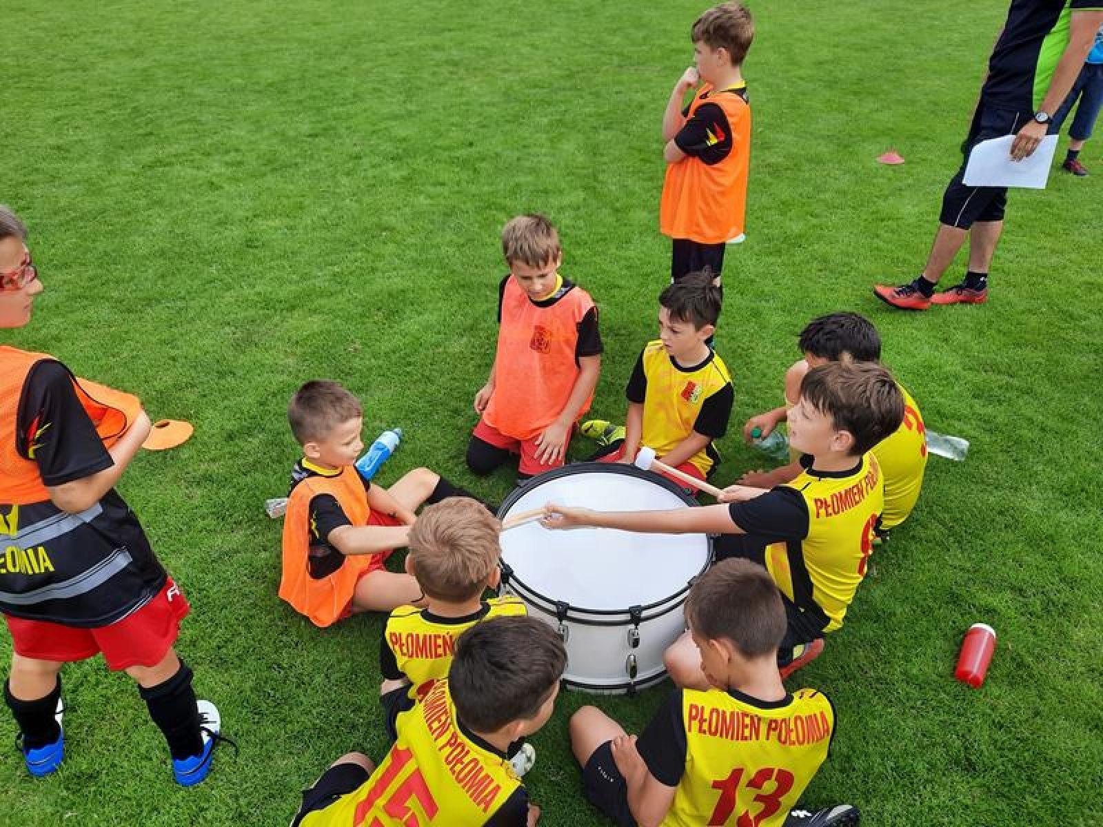 Zdjęcie w galerii na portalu naszwodzislaw.com: Bezpieczne granie w Gminie Mszana [FOTO] wiadomości z regionu