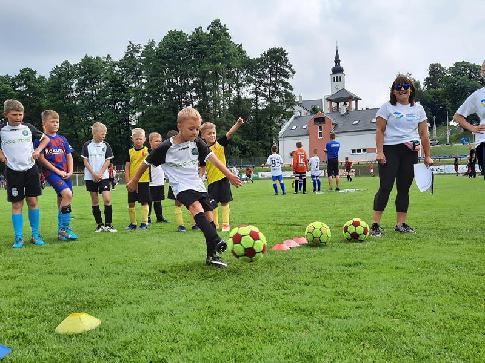 Zdjęcie w galerii na portalu naszwodzislaw.com: Bezpieczne granie w Gminie Mszana [FOTO] wiadomości z regionu