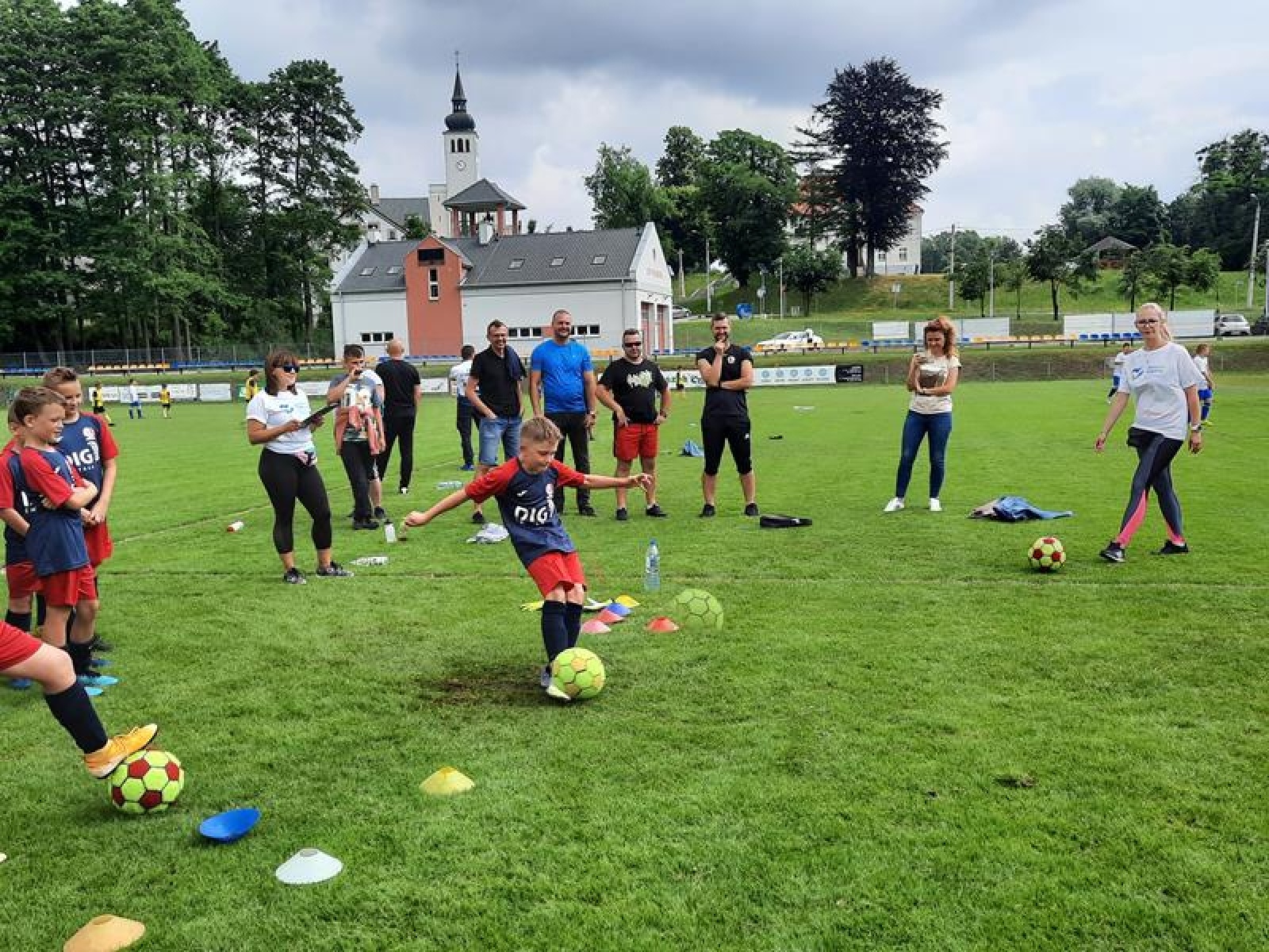 Zdjęcie w galerii na portalu naszwodzislaw.com: Bezpieczne granie w Gminie Mszana [FOTO] wiadomości z regionu