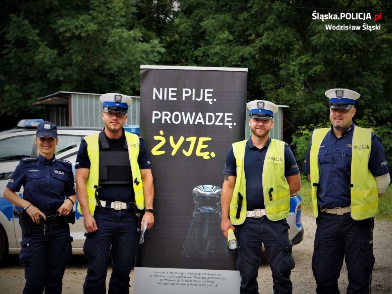 Zdjęcie w galerii na portalu naszwodzislaw.com: Nie piję. Prowadzę. Żyję. Kolejne działania w ramach policyjnej kampanii wiadomości z regionu