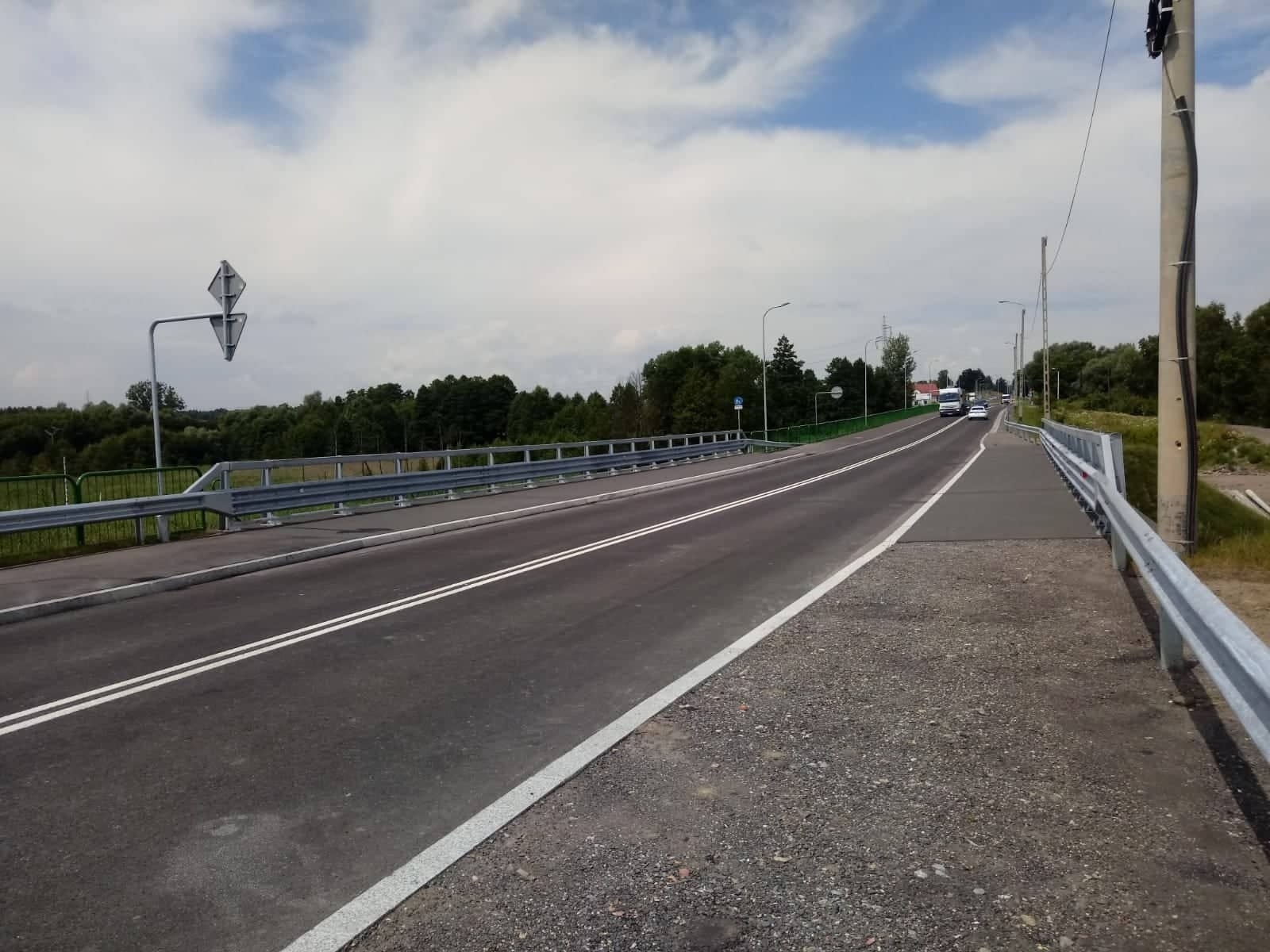 Zdjęcie w galerii na portalu naszwodzislaw.com: Nowo wybudowany wiadukt na DW 933 oddany do użytku [FOTO] wiadomości z regionu