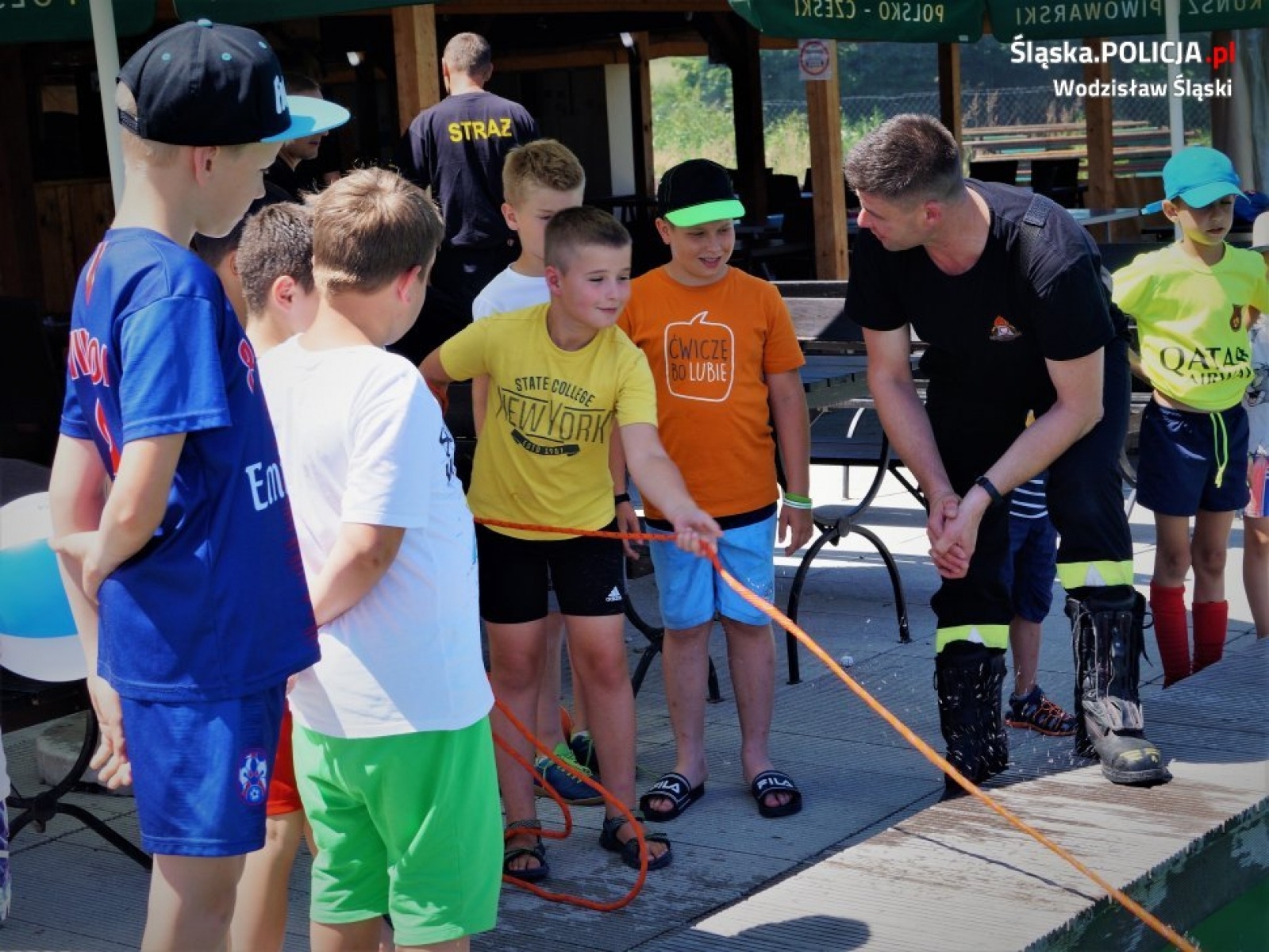 Zdjęcie w galerii na portalu naszwodzislaw.com: Policyjne rozmowy o bezpieczeństwie nad wodą wiadomości z regionu