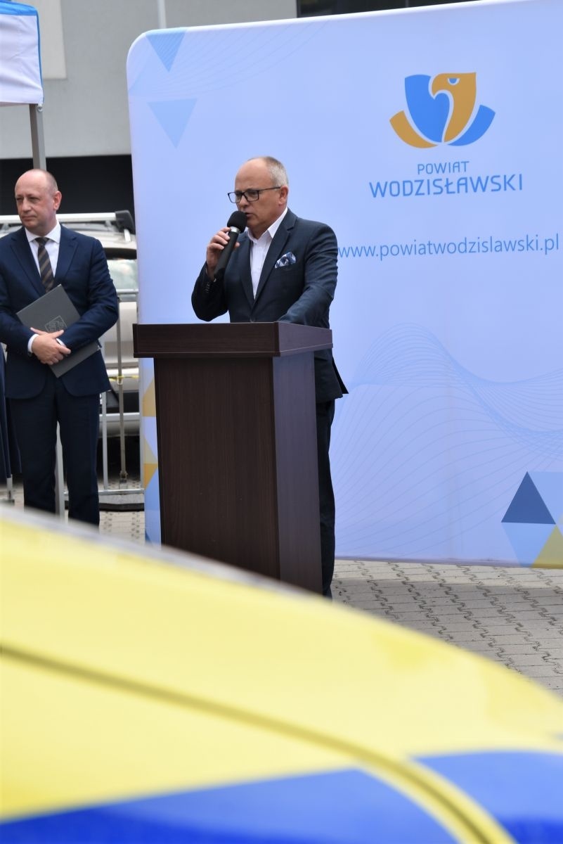 Zdjęcie w galerii na portalu naszwodzislaw.com: Wiceminister zdrowia odwiedził Powiat Wodzisławski wiadomości z regionu