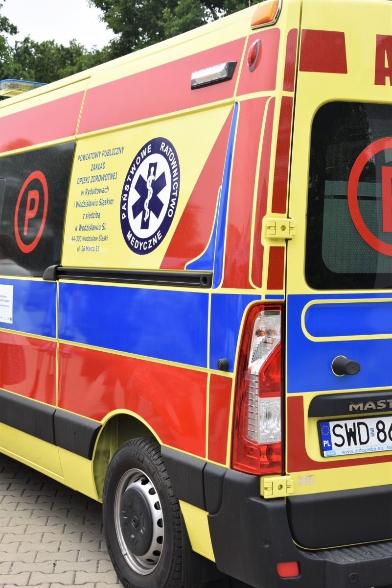 Zdjęcie w galerii na portalu naszwodzislaw.com: Wiceminister zdrowia odwiedził Powiat Wodzisławski wiadomości z regionu