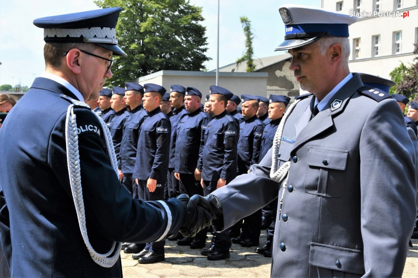 Zdjęcie w galerii na portalu naszwodzislaw.com: Nowi funkcjonariusze złożyli ślubowanie. Na kolejnych czekają wakaty wiadomości z regionu