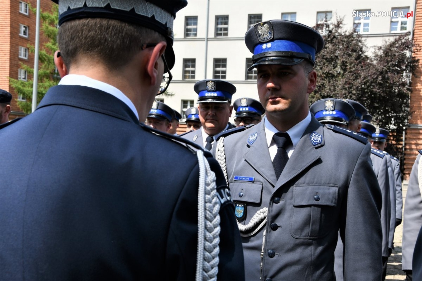 Zdjęcie w galerii na portalu naszwodzislaw.com: Nowi funkcjonariusze złożyli ślubowanie. Na kolejnych czekają wakaty wiadomości z regionu