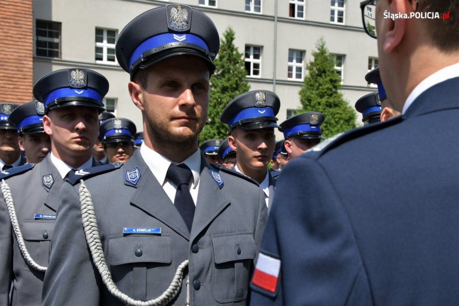 Zdjęcie w galerii na portalu naszwodzislaw.com: Nowi funkcjonariusze złożyli ślubowanie. Na kolejnych czekają wakaty wiadomości z regionu